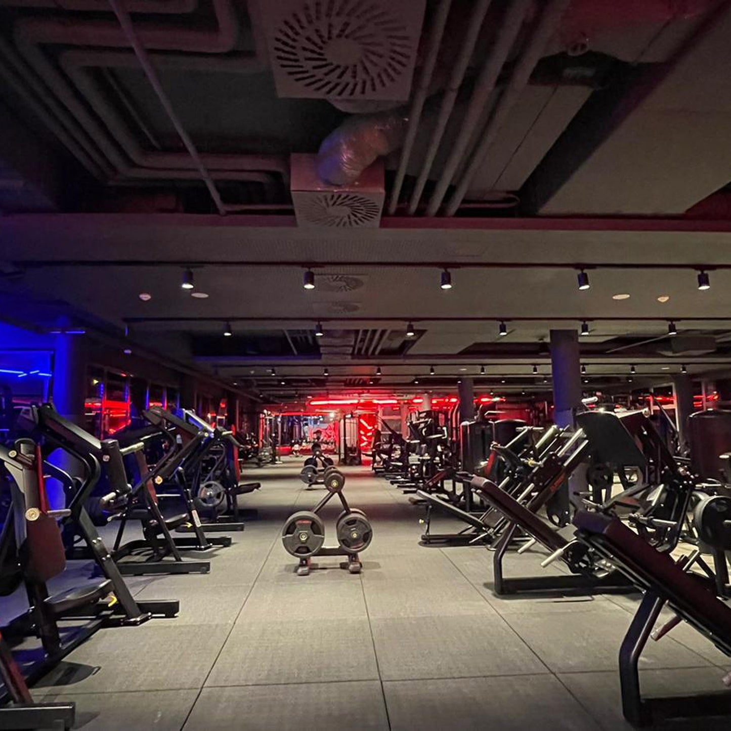 HEAVY Gummiflise - Kvadratisk - 30 mm